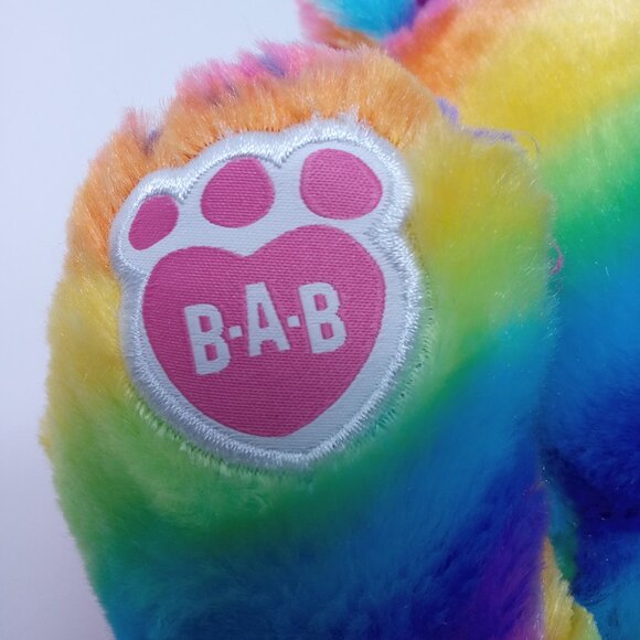 Build A Bear BABW Plush Rainbow Tie Dye Multicolor Heart Hands Stuffed Animal - Picture 6 of 8